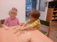 MŠ_Pečení perníčků