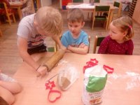 MŠ_Pečení perníčků