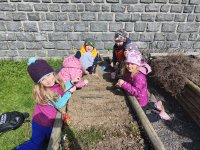 MŠ_Práce na zahradě